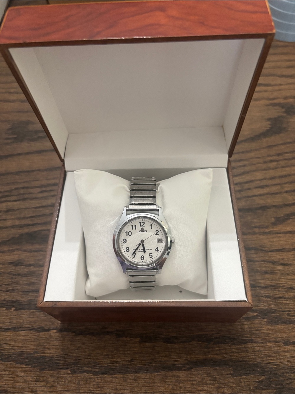 Lorus Y142-6000 Quartz Watch
